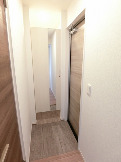 プレミア尾長西 B棟