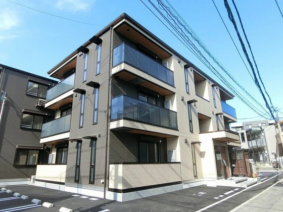 プレミア尾長西 B棟