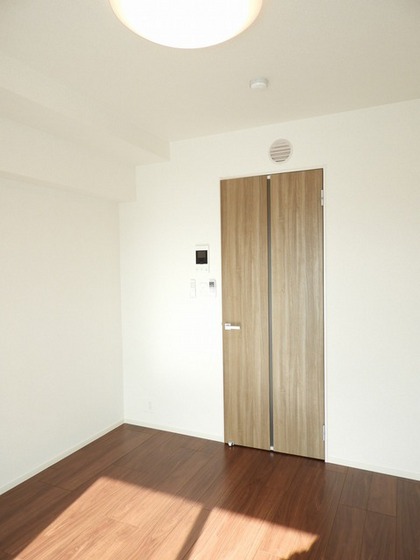 サン ウォーム ニチダン