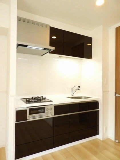 アビテ オヴェスト カンオン