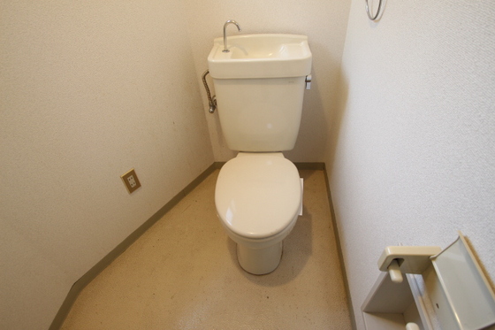 ホワイトシティ大供