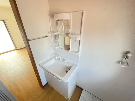 リバーサイド中野東B