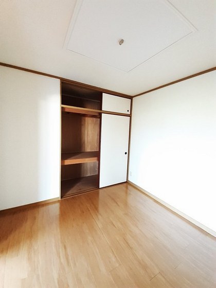 エルディム内田C