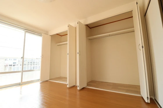 シャンポールききょう A棟