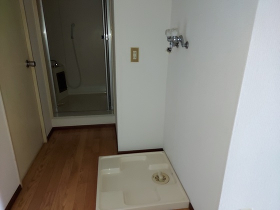 コーポラストピア