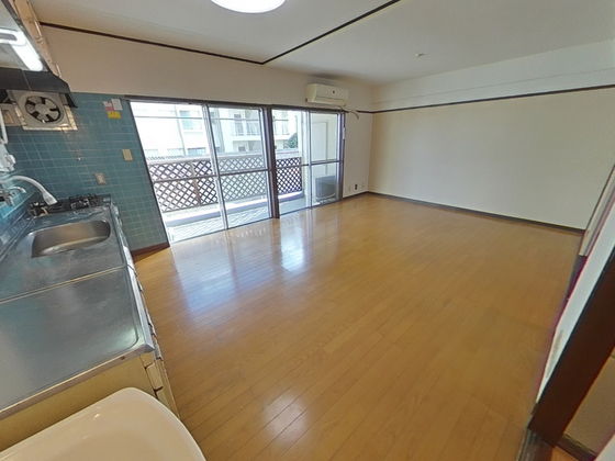 鈴が台団地分譲住宅D棟(鈴が台マンションD棟)