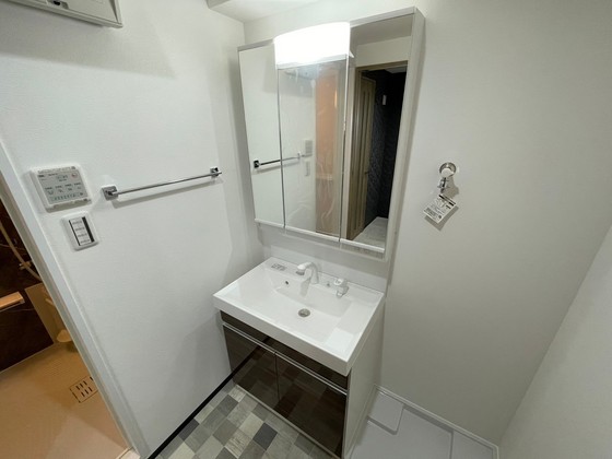 Bonheur平和大通り