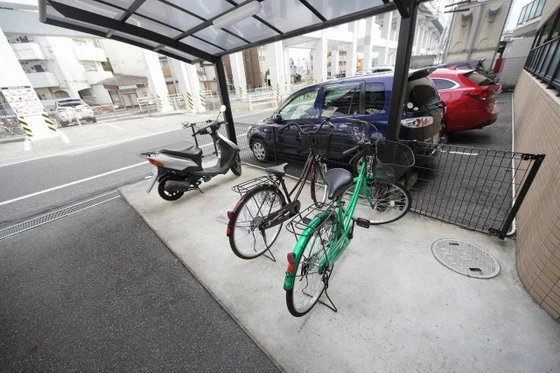 SECONDピアシティー南方