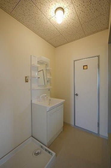 シャンポールながせA棟