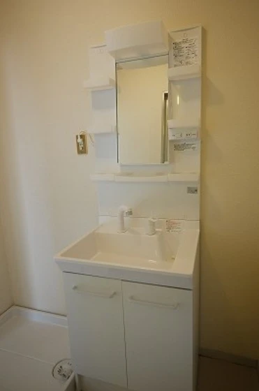 シャンポールながせA棟