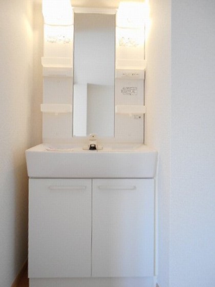 ハイブリッジ錦C