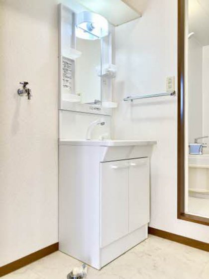 バリュージュ七日市 B棟