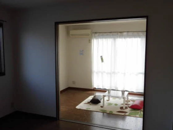 バリュージュ七日市 B棟