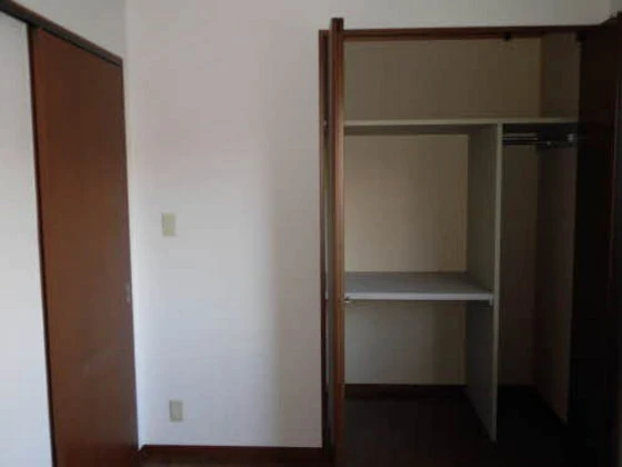 バリュージュ七日市 B棟