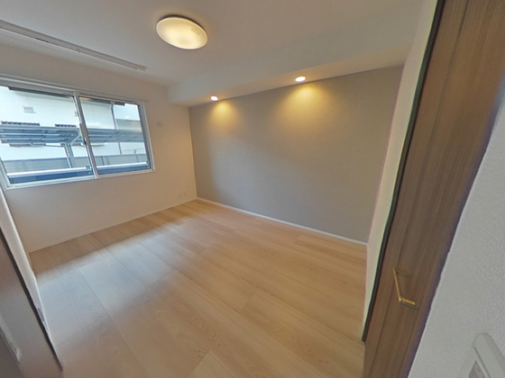 クレシアコート