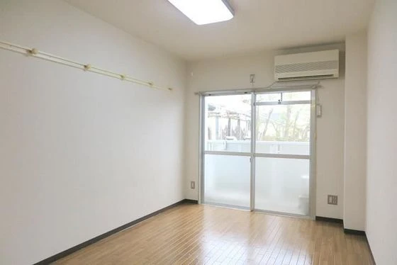 ホーメスト中島 B