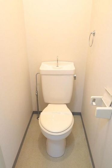 ホーメスト中島 B