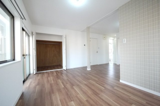 グローバルクレスト