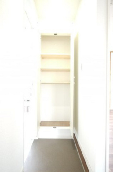 グローバルクレスト