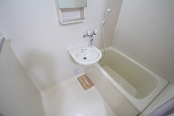 レジデンス高柳 B棟