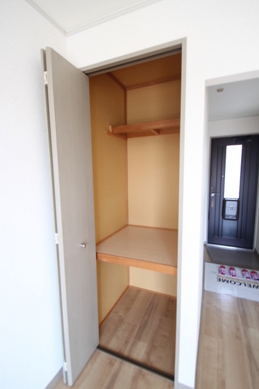 レジデンス高柳 B棟