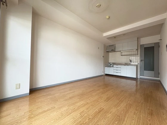 ファミール昭栄