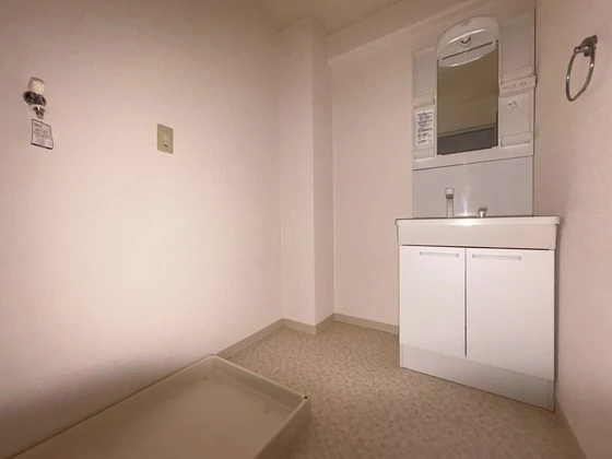 ファミール昭栄