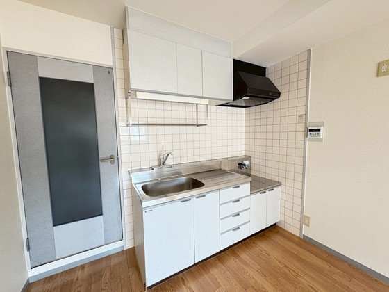 ファミール昭栄