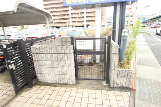 ファミール昭栄