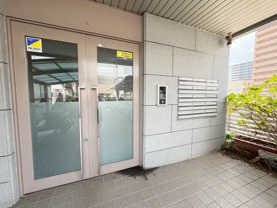 ファミール昭栄