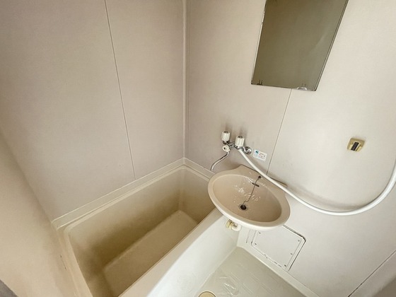 サンサリーレ富原