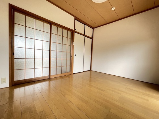 サンサリーレ富原