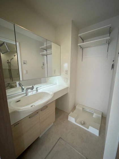 トリシア・ヒナ