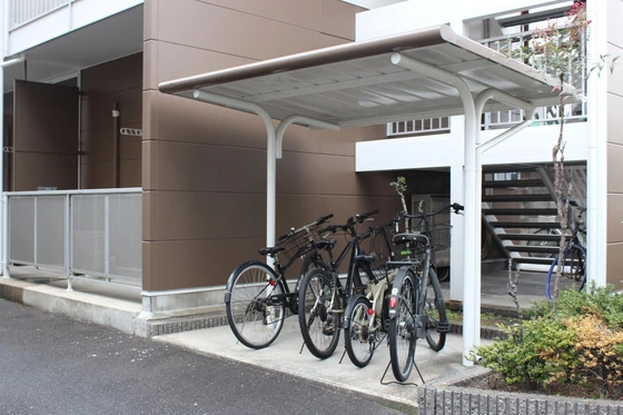 レオパレスアゼリア