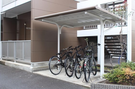 レオパレスアゼリア