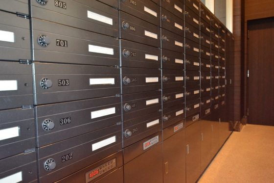 ロイヤルガーデン中山下