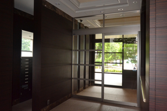 ロイヤルガーデン中山下