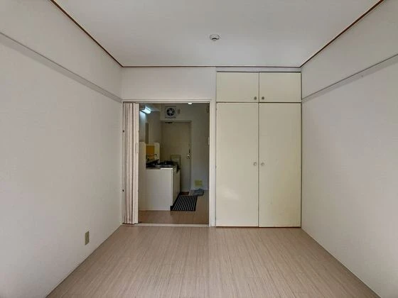 STATES MINAMI III番館B