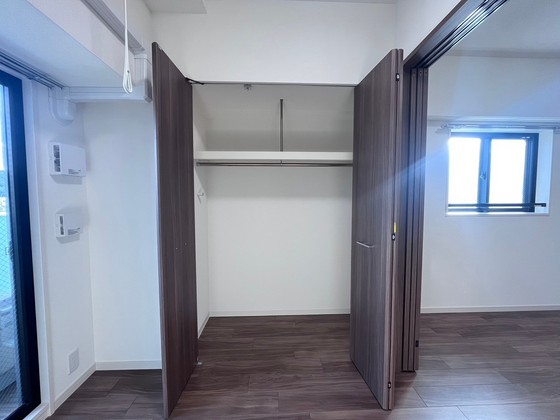 メイクス京橋川