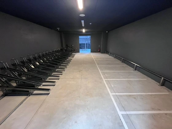 メイクス京橋川