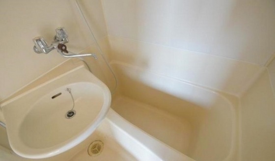 ドーミトリー人見