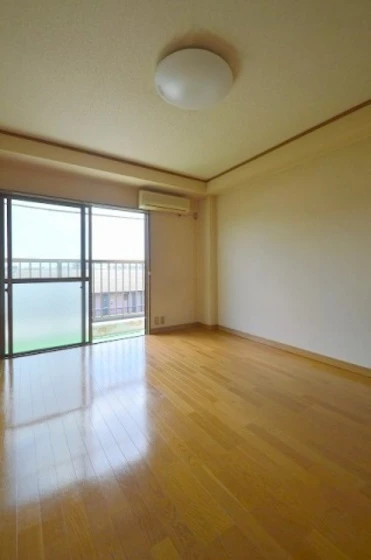 ドーミトリー人見