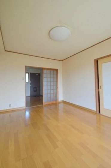 ドーミトリー人見