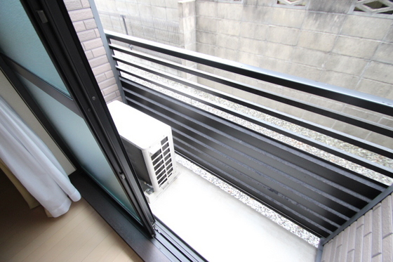 レオネクストシモイフク