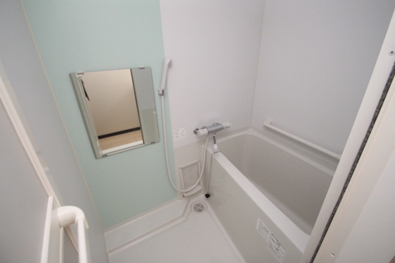 レオネクストシモイフク