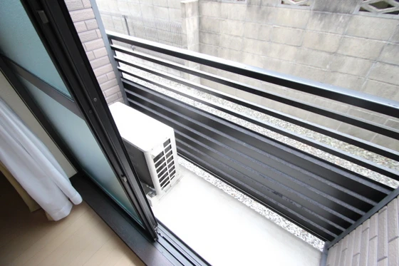 レオネクストシモイフク