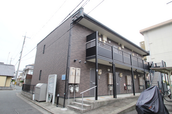 レオネクストシモイフク