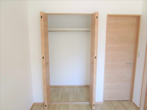 Riverside西大寺A棟