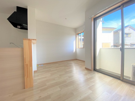 Riverside西大寺A棟