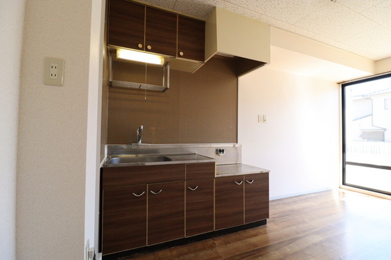 プレジール小野 A棟